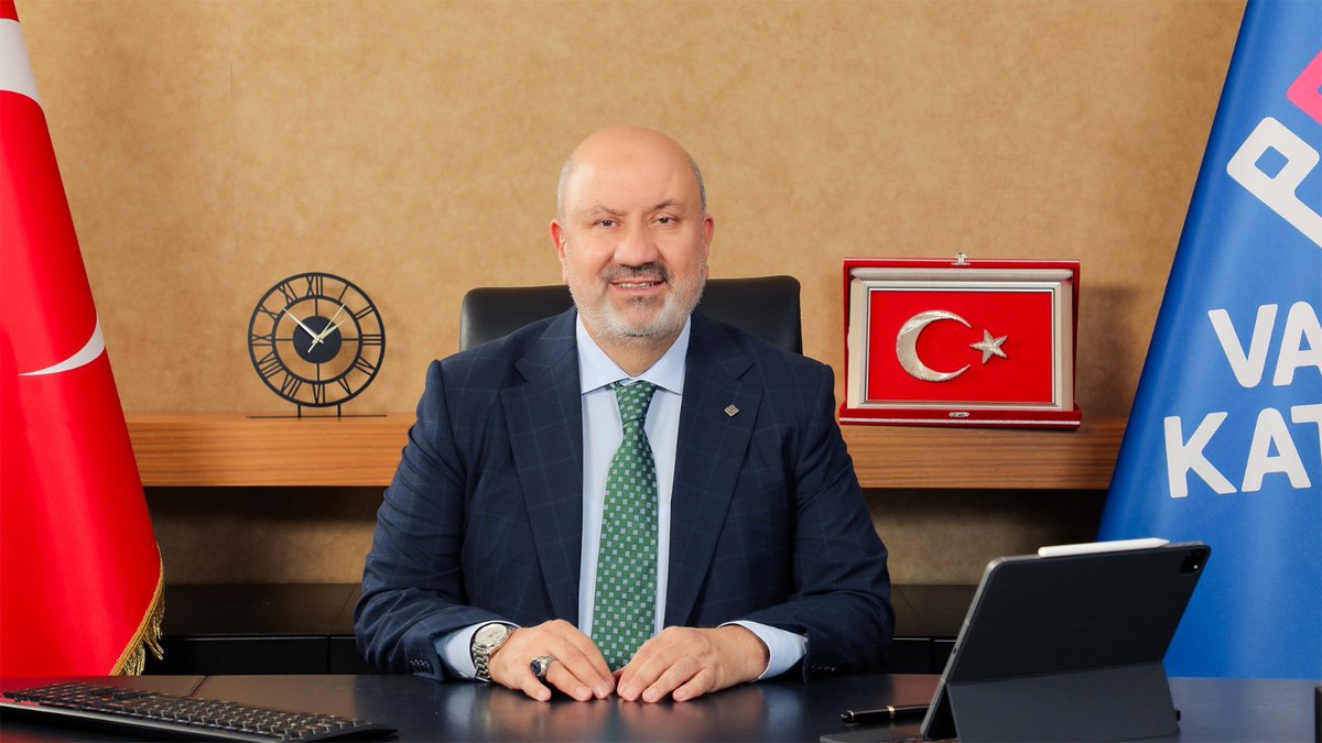 kmtso_tr's tweet photo. Mehmet Ali Akben, KMTSO Yüksek İstişare Kurulu’nda
Kahramanmaraşlı hemşehrimiz, finans ve ekonomi alanındaki tecrübesiyle öne çıkan ve Vakıf Katılım Bankası Genel Müdürü olarak görev yapan Mehmet Ali Akben, KMTSO Yüksek İstişare Kurulu üyesi oldu.
#mehmetaliakben #kmtso #yüksekistişarekurulu