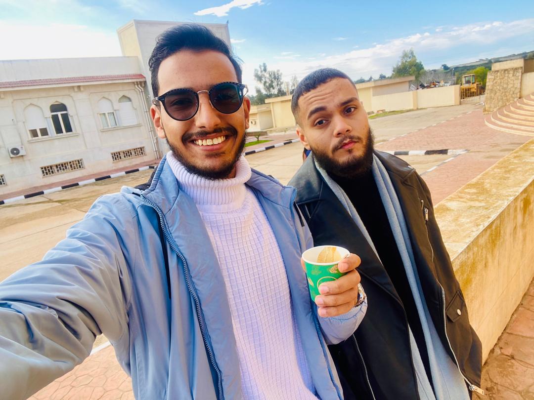 MOSAB_MU2000's tweet photo. فيه قناطر للدوس فيه قناطر للدوس  ربي ميطفيلك نار يا كبي 
الف الف مبرووك وعقبال الفرح ان شاء الله https://t.co/Zyexma2QrW