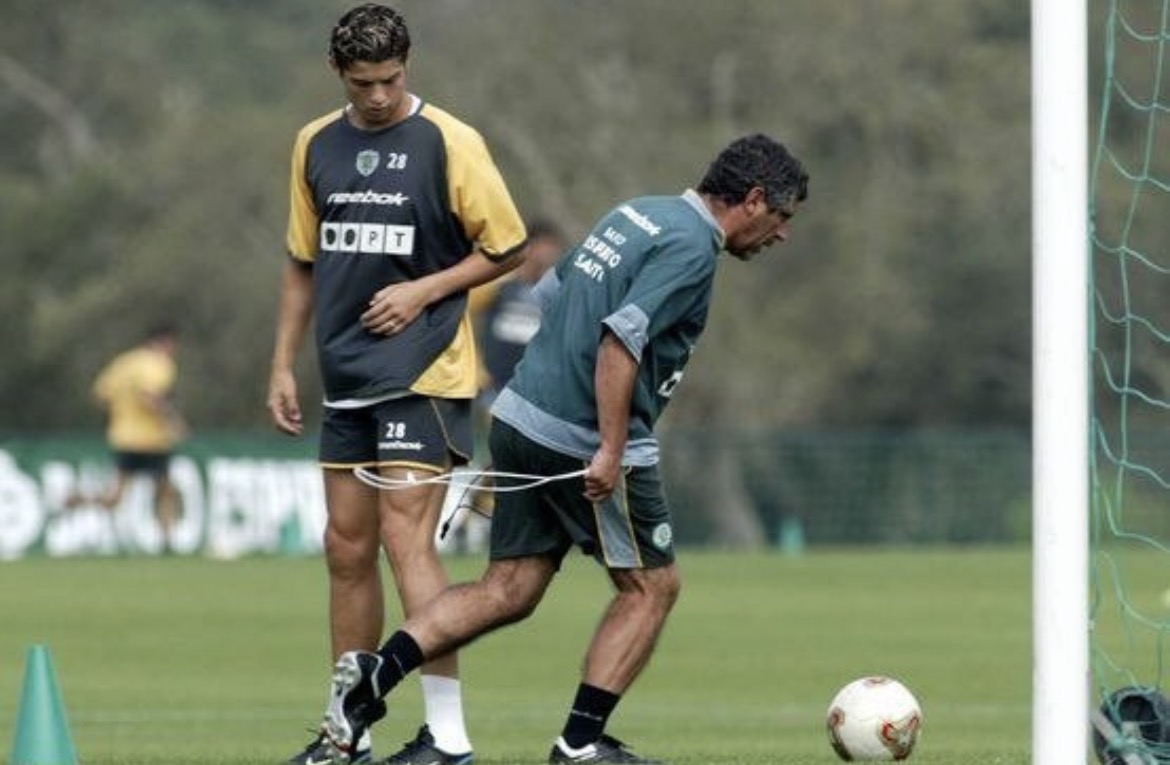 TheNassrZone's tweet photo. About playing Cristiano Ronaldo in the Sporting CP vs Manchester United match in 2003:

Fernando Santos:

“Unfortunately, I played him in the opening match and then he left.

I remember telling him at the time that, with his talent and determination, he would become the best player in the world.

That was a great source of pride for me and a few years later, he became the best in the world.”