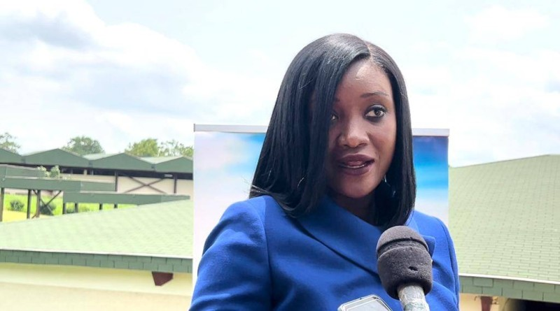 [ 🇨🇮 CÔTE D’IVOIRE | 🇺🇸 ÉTATS-UNIS ]

🔸 Selon des documents du ministère américain de la Justice cités par Le Monde, Nina Keita, nièce du président Alassane Ouattara, entretenait entre 2011 et 2018 une relation étroite avec Jeffrey Epstein.

Elle aurait présenté des jeunes