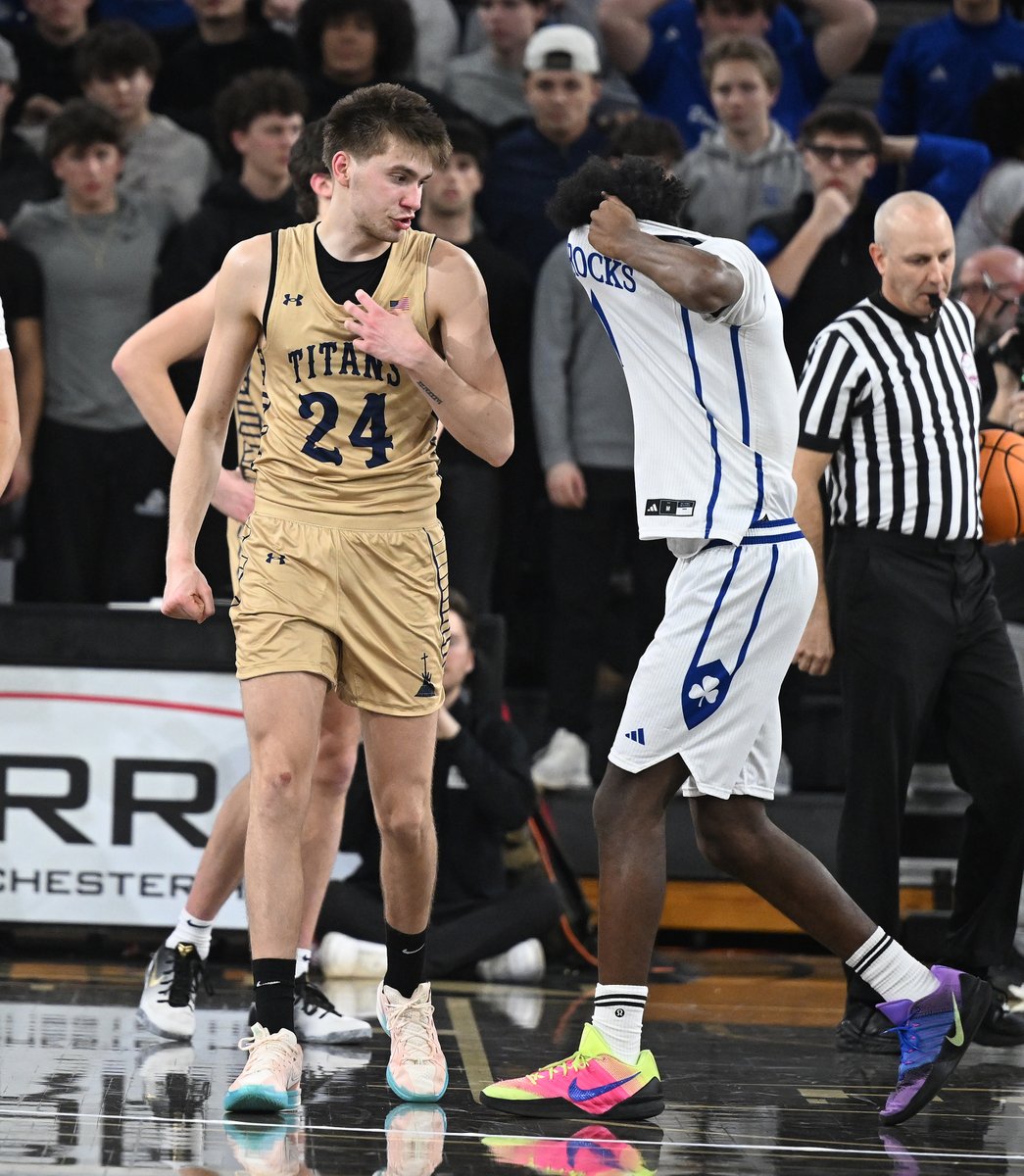 Daniel Mears tweet media