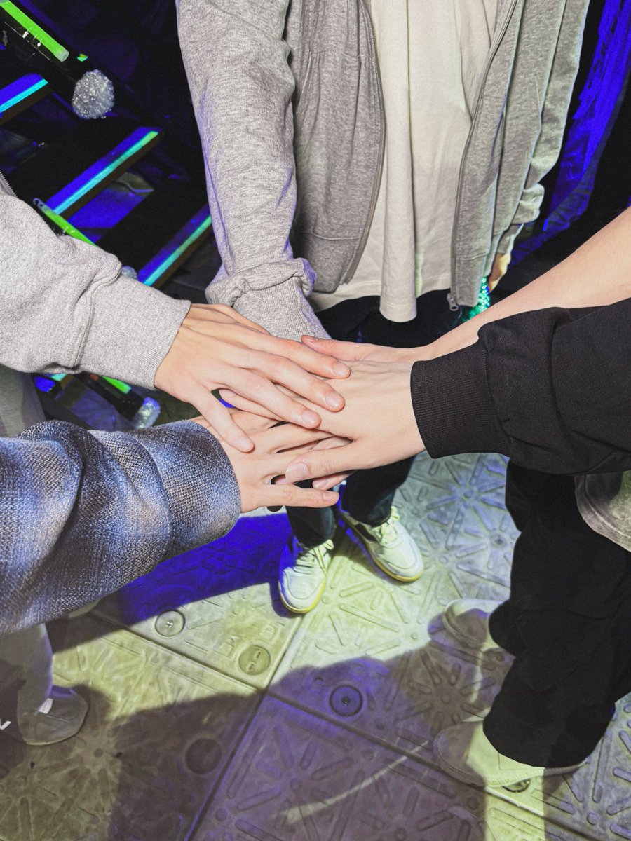 <ACT : TOMORROW> IN KUALA LUMPUR D-DAY ✨

#투모로우바이투게더 #TOMORROW_X_TOGETHER #TXT
#ACT_TOMORROW #TXT_TOUR_ACTTOMORROW