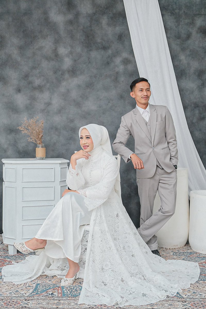 fdstxx's tweet photo. Prewed, 01 September 2024 🤍🩶 https://t.co/LX8ujqcTuV