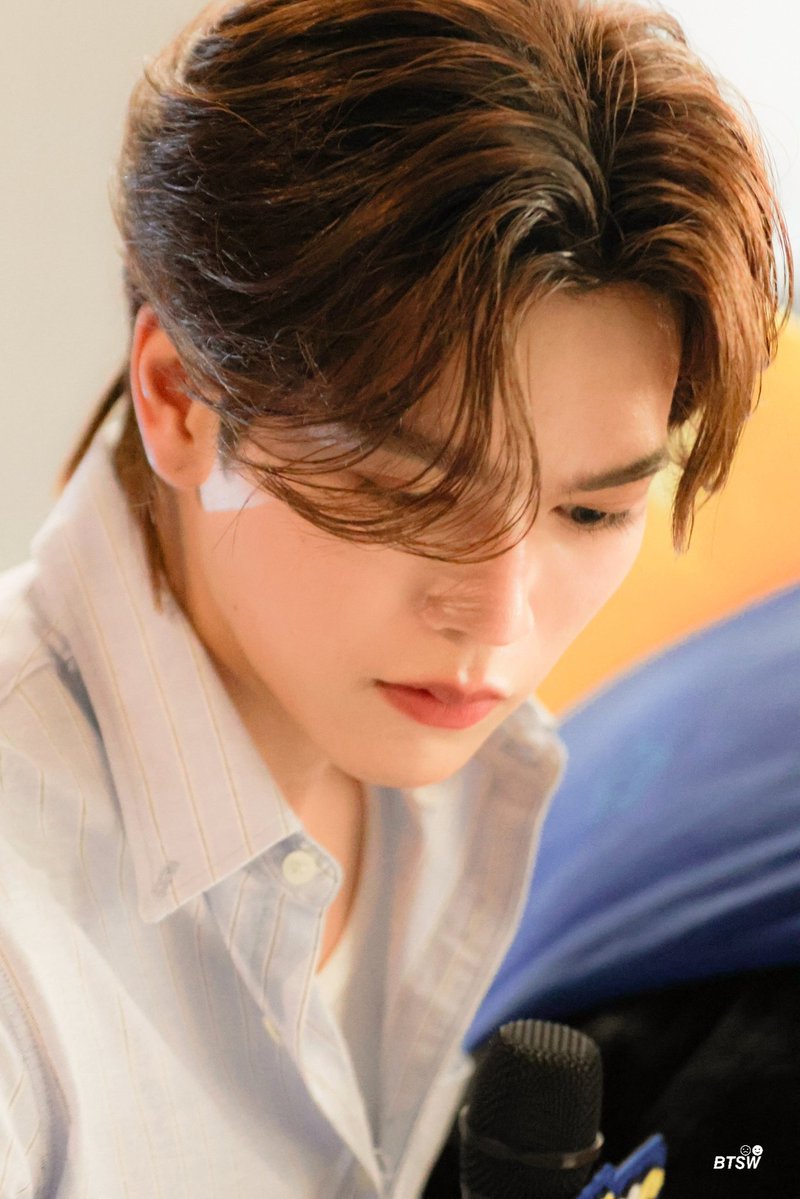 ยัยคนสวยนี่มัน เหมือนเป็ดจริงๆนะเนี่ย ว่าไป น่าย๊ากกกกกกกกกกก

 ᵕ̈ #markjrtn <a href="/Markjrtn/">คุณไป๋</a> ࣪ ִֶָ☾。