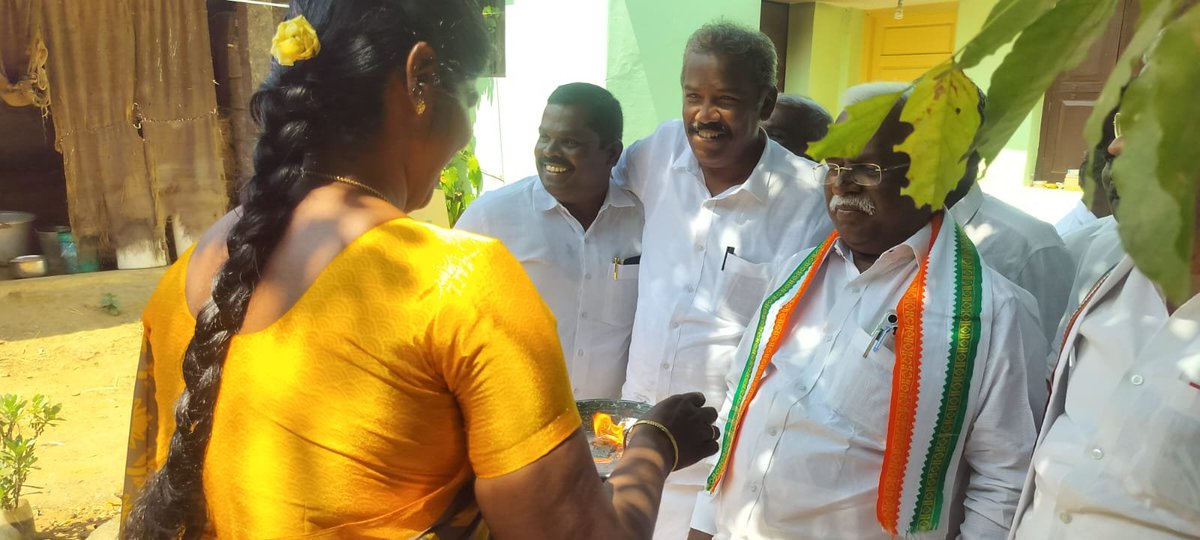 Robert Bruce tweet media