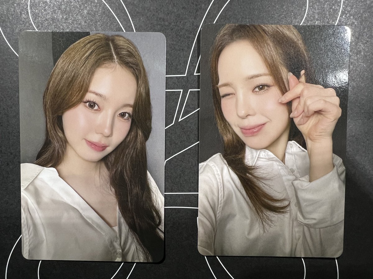 NiziU 会場限定 グッズ 一万円購入 特典トレカ 【譲】 マコ or アヤカ