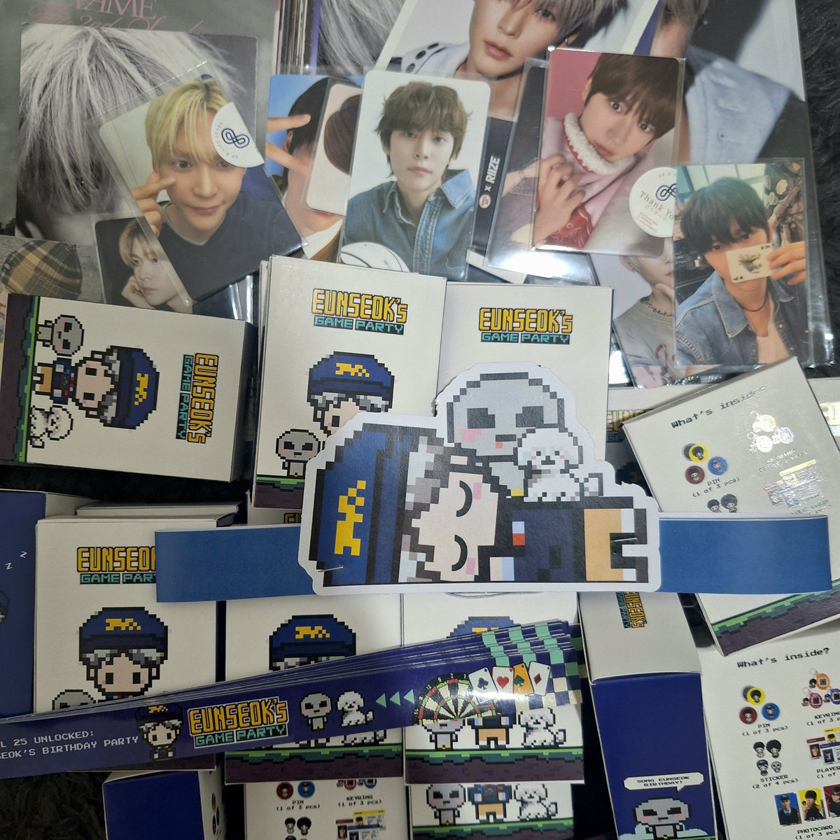 dolfinaland's tweet photo. Dolfs, see you TOMORROW! 👋
Let’s have fun together at #EUNSEOKGAMEPARTY — Level 25 Unlocked: Song Eunseok’s Birthday Party 🎂

Here’s a sneak peek of #Eunseok Player Rewards 💎👀 https://t.co/OFtTaIWSPA