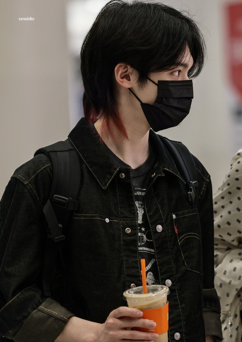 ᴏɴ sɪᴅᴇ tweet media