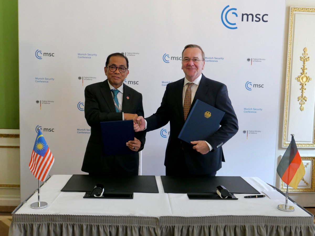 Sejurus pertemuan bersama Menteri Pertahanan Persekutuan Jerman, TYT Boris Pistorius, kedua-dua pihak telah menyempurnakan pemeteraian Joint Declaration of Intent (JDOI) on Defence Cooperation antara Kerajaan Malaysia dan Kerajaan Republik Persekutuan Jerman.

Pemeteraian JDOI