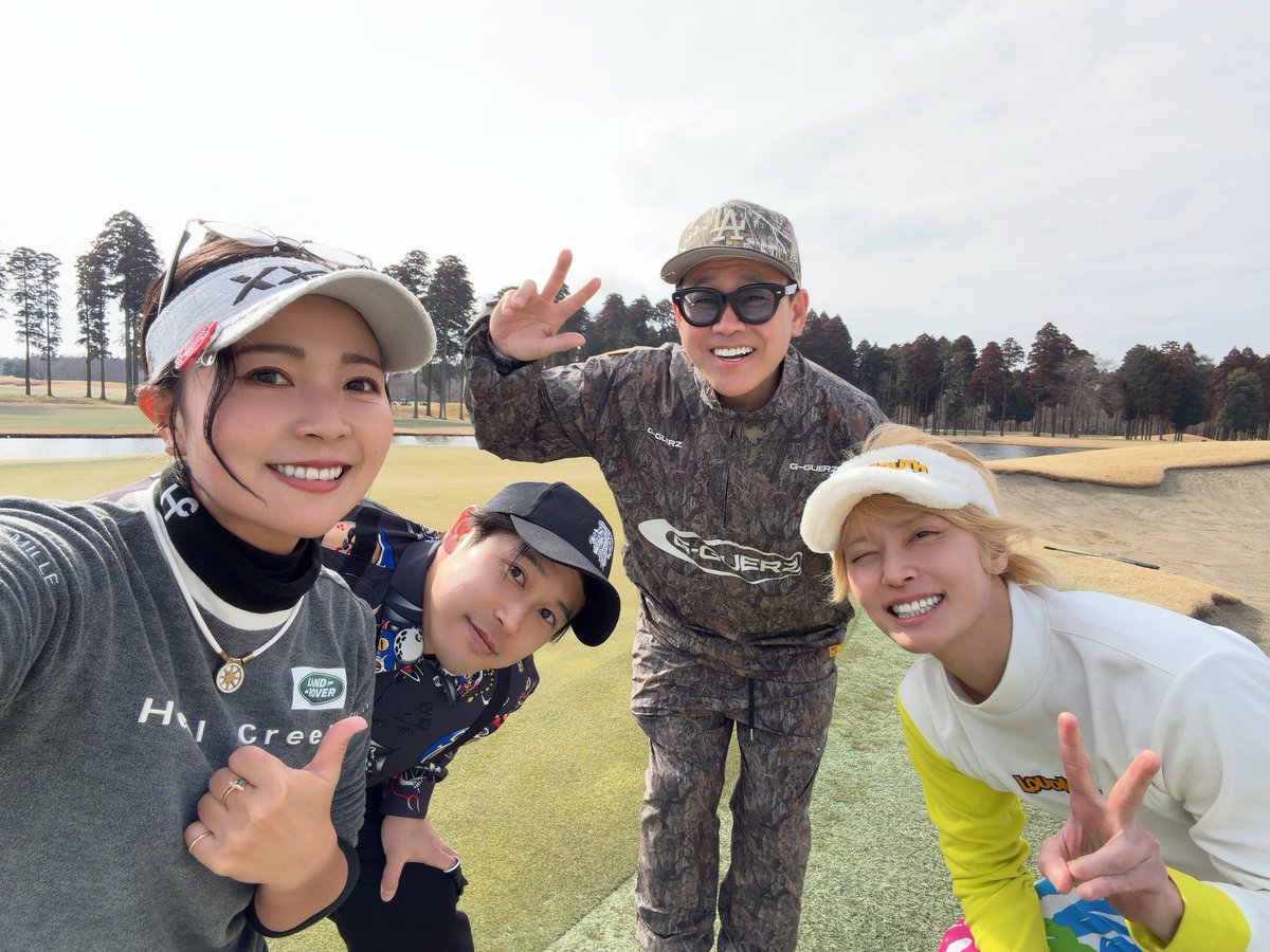 2日連続のゴルフー！昨日は同級生メンバー。
今日は兄ちゃんと篤人とゴルフ番組以来の瀬令奈ちゃんと。
ワイワイ楽しかったし、プロのプレーを目の前でみたけどマジでエグいわ笑
もっと練習頑張ろー🔥