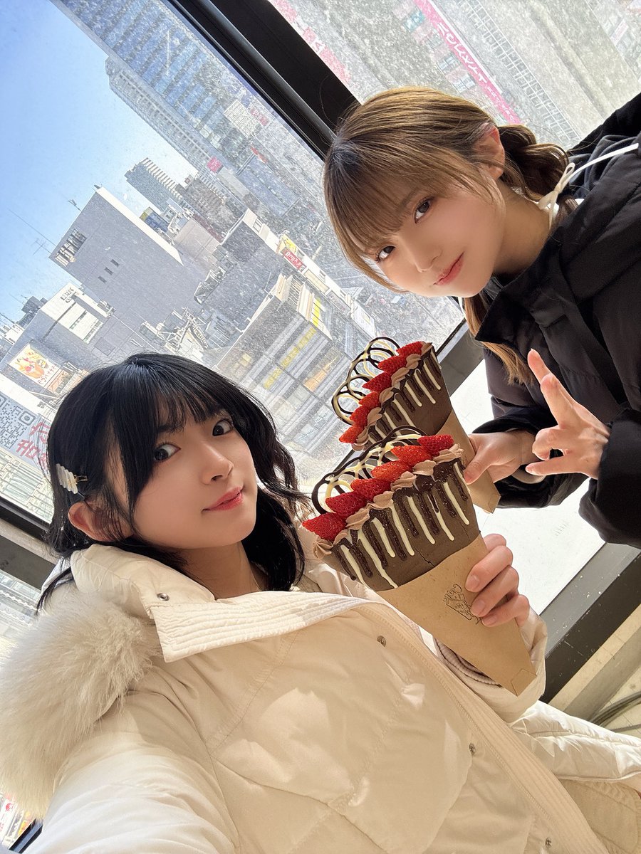 本命貰った🍫 クレープも食べに行った🍓
