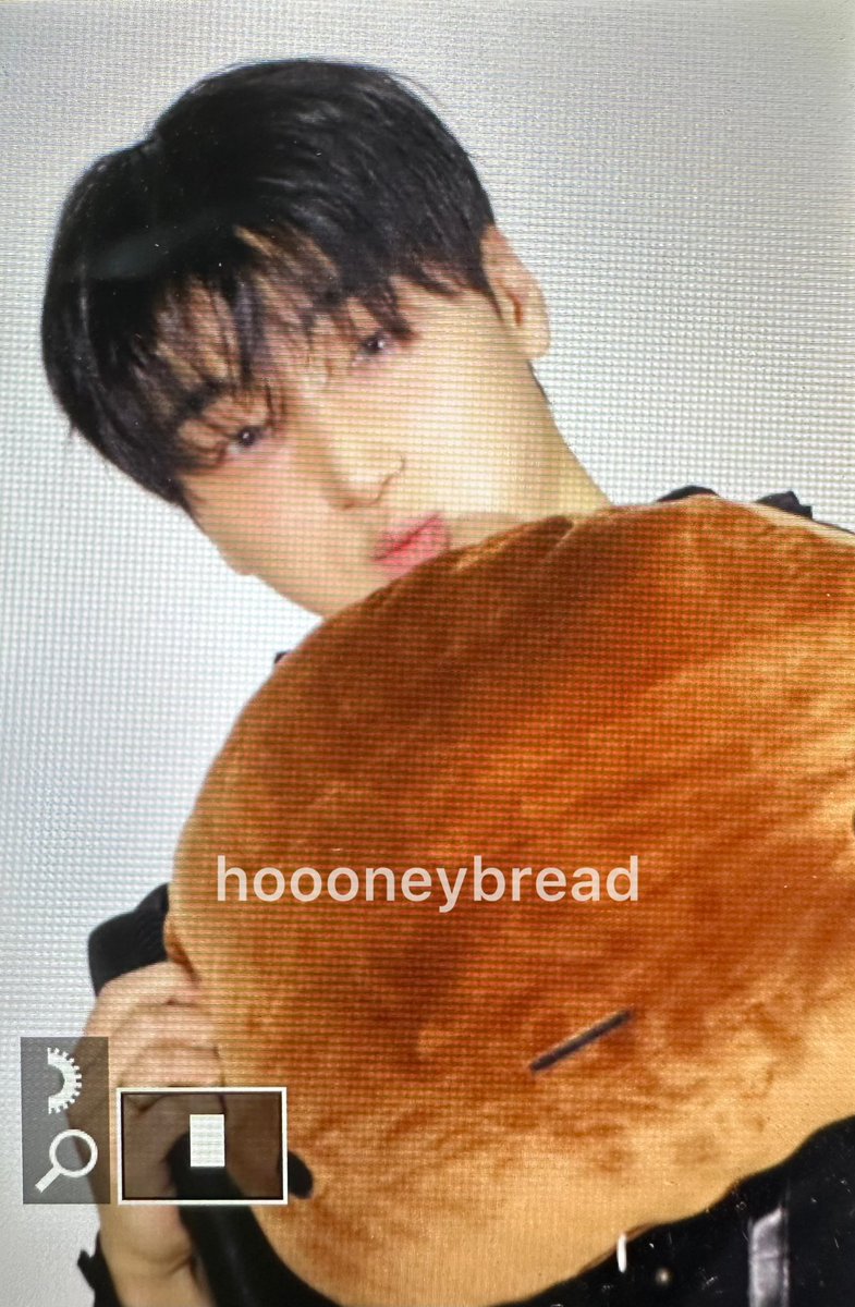 hoooneybread's tweet photo. 260214 

🤎🤎

#에이티즈 #산 #최산
#ateez #san https://t.co/Vp16RVVxEq
