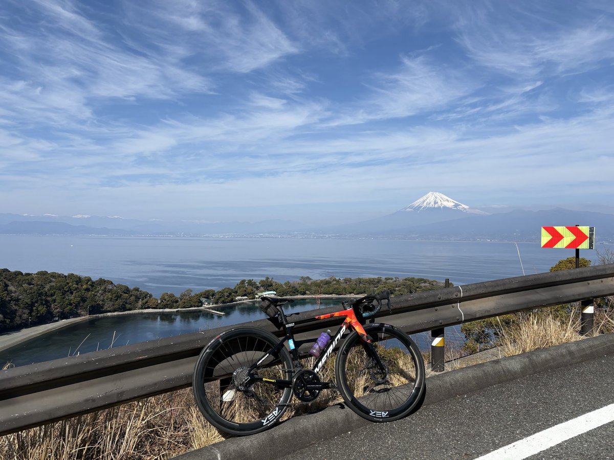 みらくる tweet media