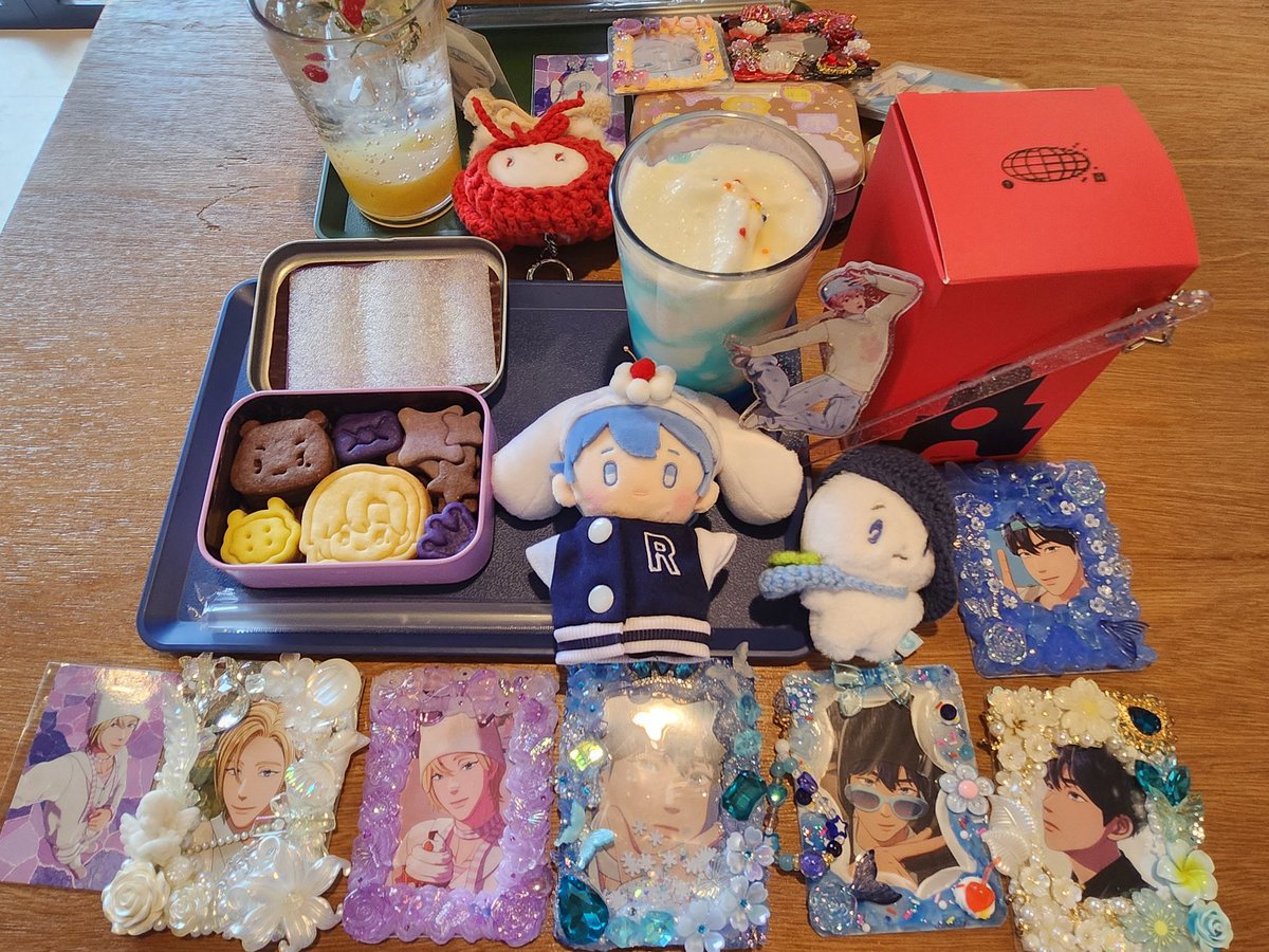 plistudio99's tweet image. #플레이브_트친소
#플리_트친소
400일 된 기념으로 예고했던 산책나왔습니다💙(헤헤)😄😄
저랑 앞으로도 평플하실 플리분들 모시러 왔어요!
흔적남기시면 바이오보고 무멘맞팔 하겠습니당🫶💙
(성인위주로 찾아가요!)