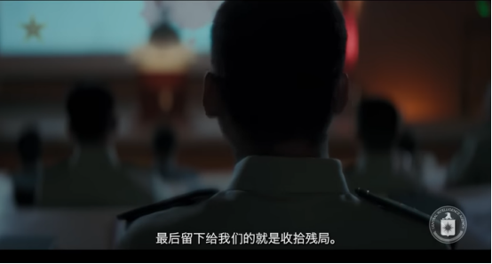 gtranslatornfsc's tweet photo. 中情局发布中文宣传片招募解放军线人　

2月14日（秘密翻译组）——美国情报机构中央情报局（CIA）近日发布一段普通话宣传视频，公开呼吁中共军方人员为美国从事情报工作，并鼓励其“为更光明的未来努力”。该视频发布正值中国军方高层经历重大整肃之际，引发外界关注。

据NBC新闻报道，这段名为《拯救未来》的视频刻画了一名虚构的中层军官形象，内容描述其对党内腐败现象感到失望，指控部分领导人借权敛财，而能力突出的军官却被视为威胁并遭清除。视频随后介绍如何安全联系CIA，显示美国正加强对中共体制内部人员的策反行动。

报道指出，此举被视为针对中共人民解放军近期内部震荡。中共国防部上月宣布，对中央军委副主席张又侠展开调查，指其涉嫌严重违纪违法。中央军委原七名成员中，目前仅剩中共国家主席习近平及另一名将领仍在任，其余成员均因调查或纪律问题被撤职。

习近平日前在一次军方讲话中罕见提及整肃行动，称军队反腐工作取得进展，并强调基层官兵“是值得信赖的力量”。

中共方面对CIA视频表达强烈不满。中共驻美使馆发言人刘鹏宇表示，美方行为严重侵犯中共国家利益，是赤裸裸的政治挑衅，并警告中共将采取必要措施反制境外反华势力渗透与破坏活动。

CIA局长约翰·拉特克利夫（John Ratcliffe）则称，类似宣传视频在过去已触及大量受众，并促成新情报来源。他强调，美国将继续向中共官员和民众提供合作机会。

美国近年来持续强化公开招募策略，试图弥补2010年至2012年间中共破获美国间谍网络造成的损失。与此同时，美方还指控北京通过虚假咨询公司及猎头渠道，试图招募美国现任及离任政府雇员，显示双方情报竞争持续升级。