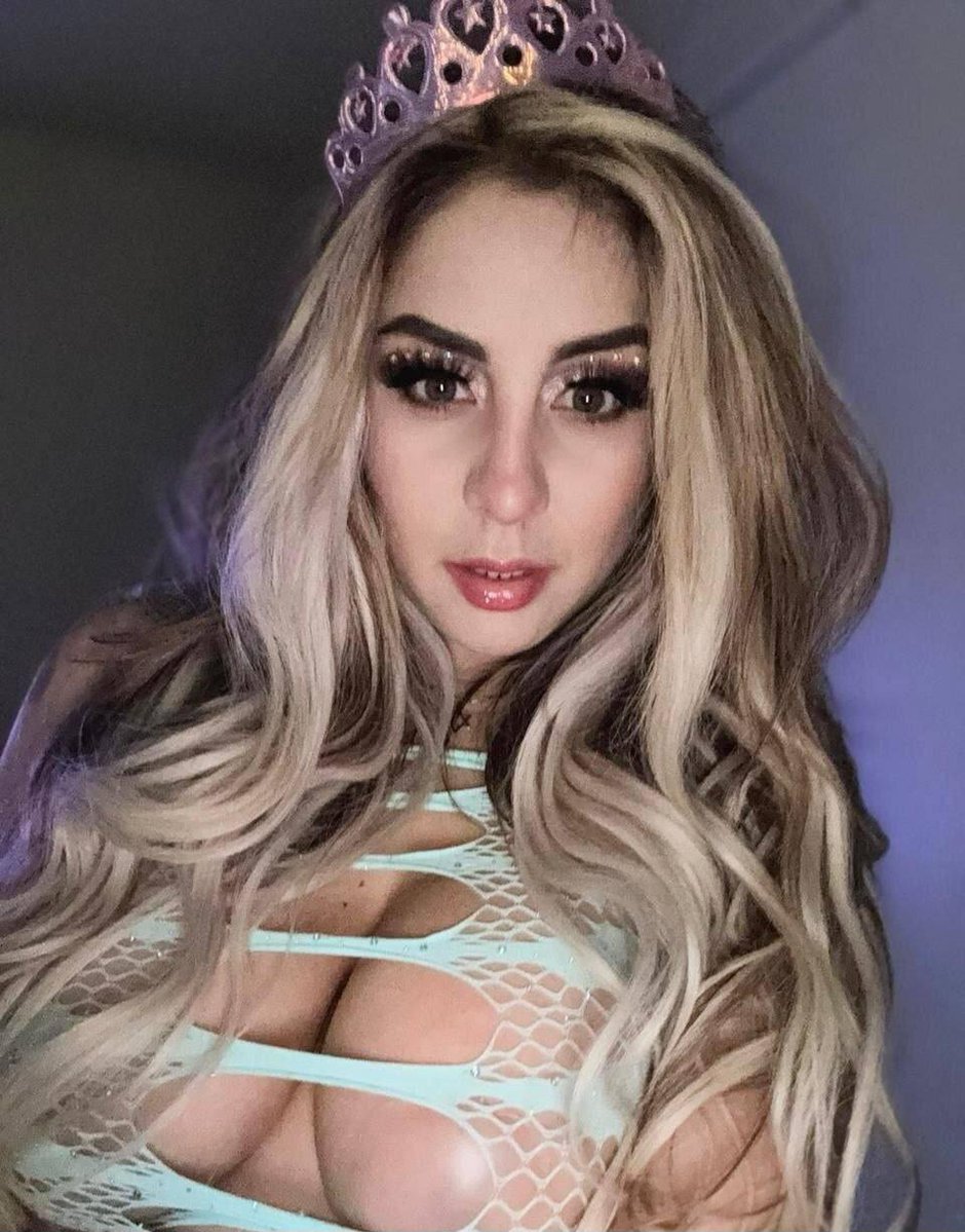 Datsy_Acuna_'s tweet image. Los veo en mi #GrupoVIP 🔞🔥

WhatsApp +52 8144264258