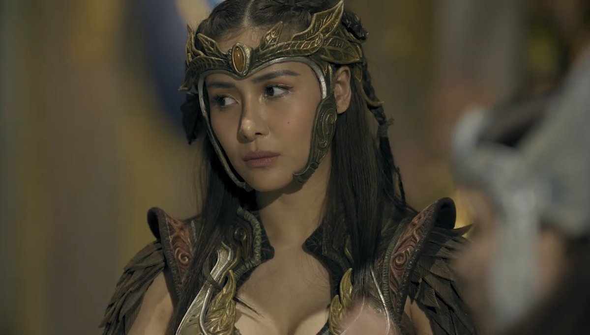 u can see that danaya is so done with the gods, she's liek, kewl prayers, now let us kill gargan.

she's bringing justice for her daughters herself.

#Sanggre #SanggrePagsamo