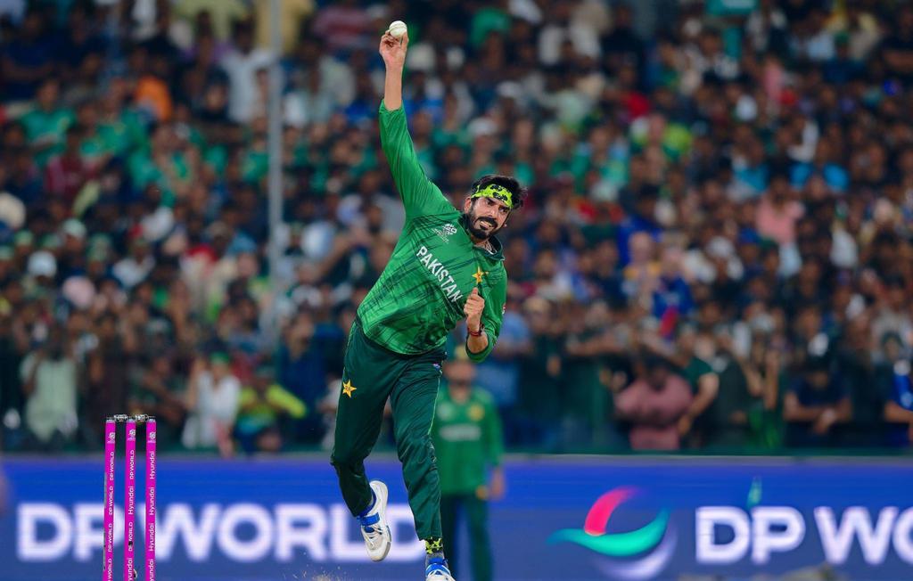 🚨 AARON FINCH JUST COOKED THE INDIANS OVER USMAN TARIQ'S BIG PAUSE 🚨
"I don't have any issue with the big pause in the action. It's just a part of the game that you have to adapt to if you're a batter. He's been tested. I'm all for innovation in the game. Innovation shouldn't