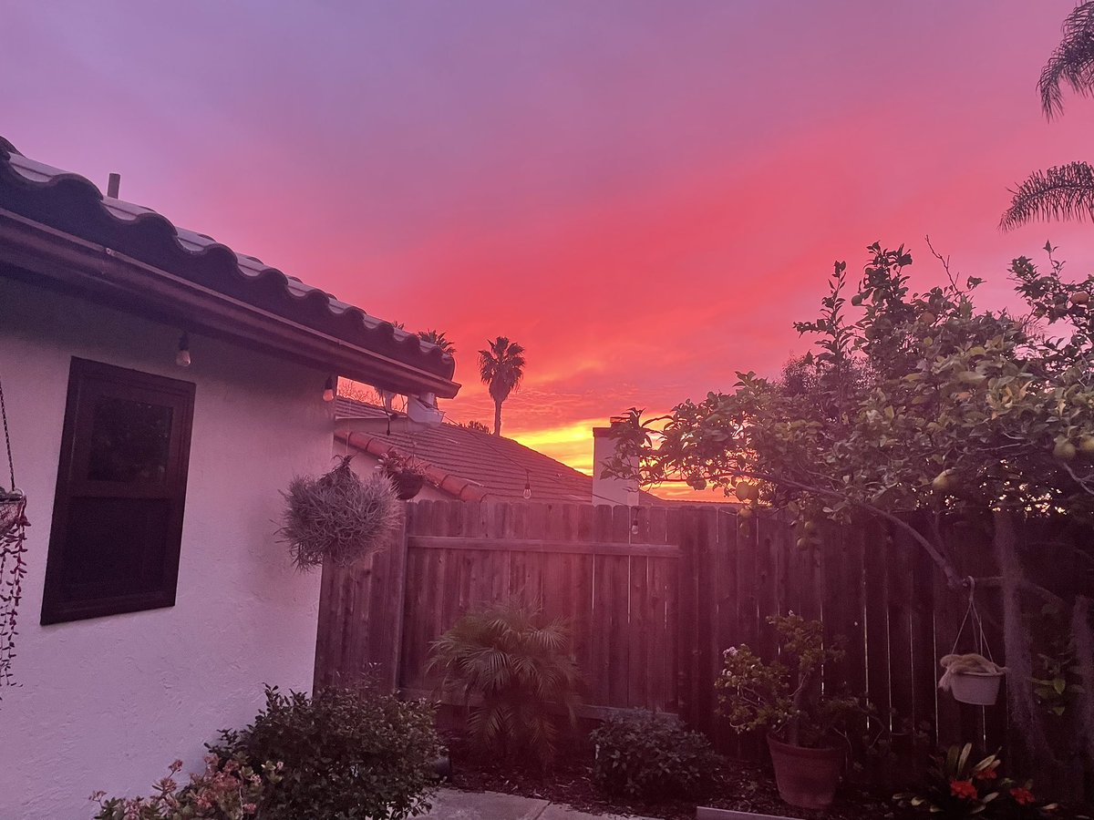 Absolutely gorgeous #sunset in #OceansideCA last night.