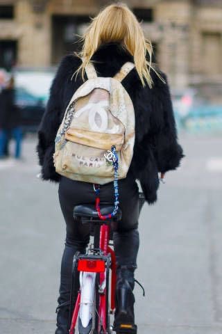 Chuck bass tweet media