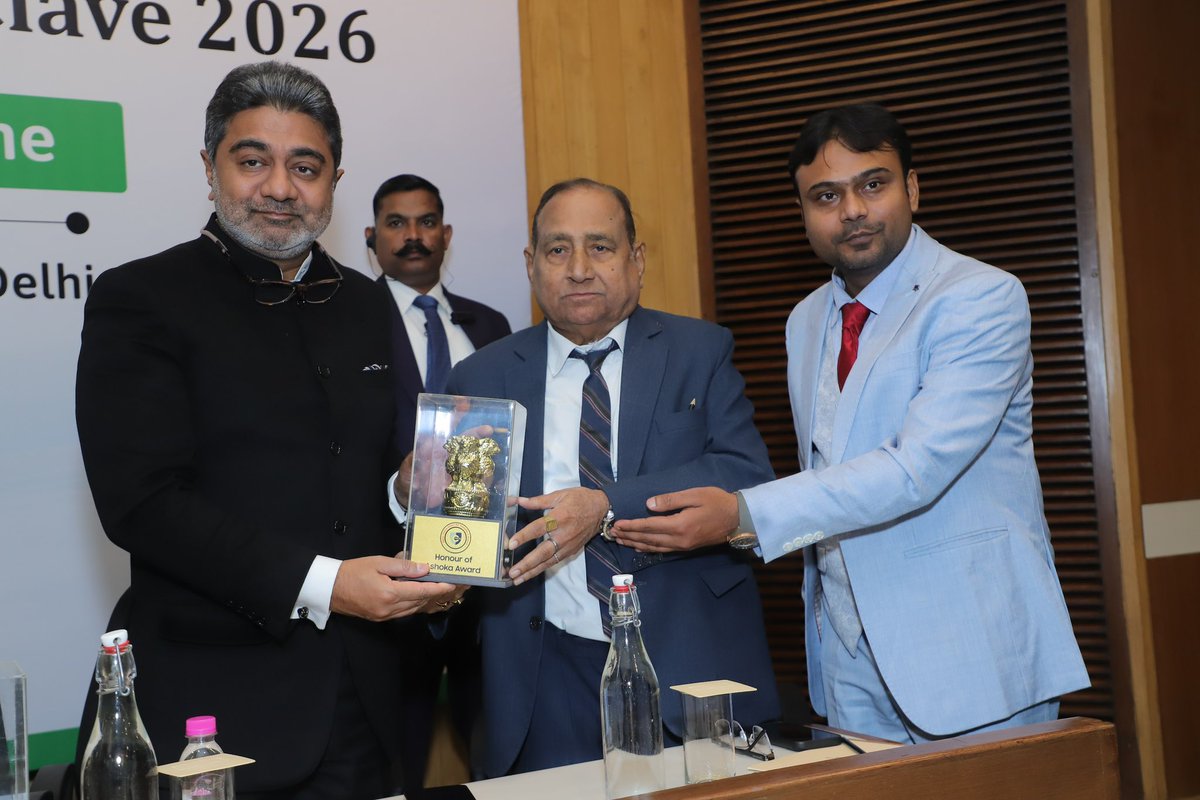 cwcir's tweet photo. Honour of Ashoka Award presented to HE Sheilabai Bappoo (Ex Cabinet Minister And HE High Commissioner Of Mauritius To India New Delhi); HE Mookhesswur Choonee (Former Cabinet Minister Of Mauritius And Ambassador/ High Commissioner To India); His Lordship Mr Justice Rajesh Tandon (Ex Judge, Uttarakhand High Court); Shri Abhishek Verma (Chief National Coordinator, ShivSena, NDA); Shri Radhey ashram Mishra, IAS (Ex Revenue Secretary, UP Govt); Dr MP Singh (Commandant, SSB).