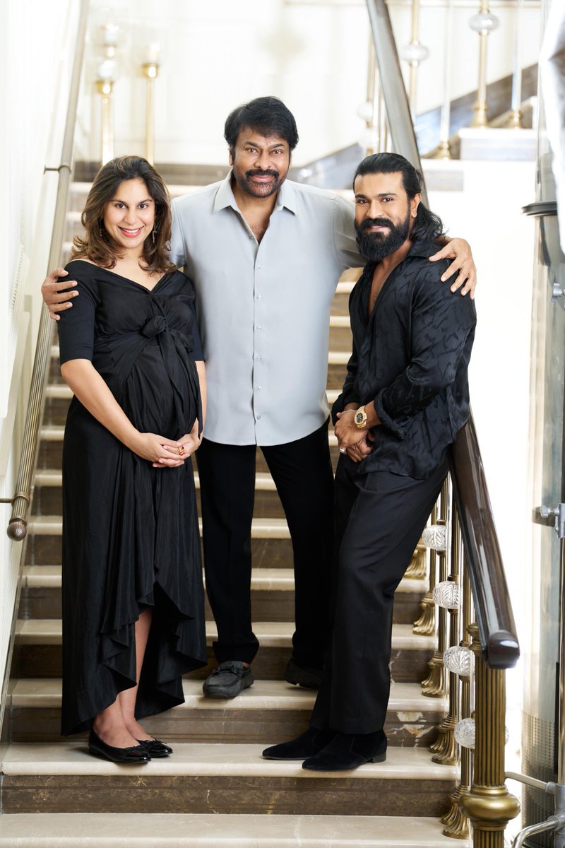 TCinemaFun's tweet photo. Megastar @KChiruTweets garu has graciously acknowledged @upasanakonidela and @AlwaysRamCharan for the meaningful names chosen for their two little blessings based on the eternal cultural heritage and sanctified by the blessings of our sacred temples.
#RamCharan #shivram #anveera https://t.co/YG7pQ0s7Zc