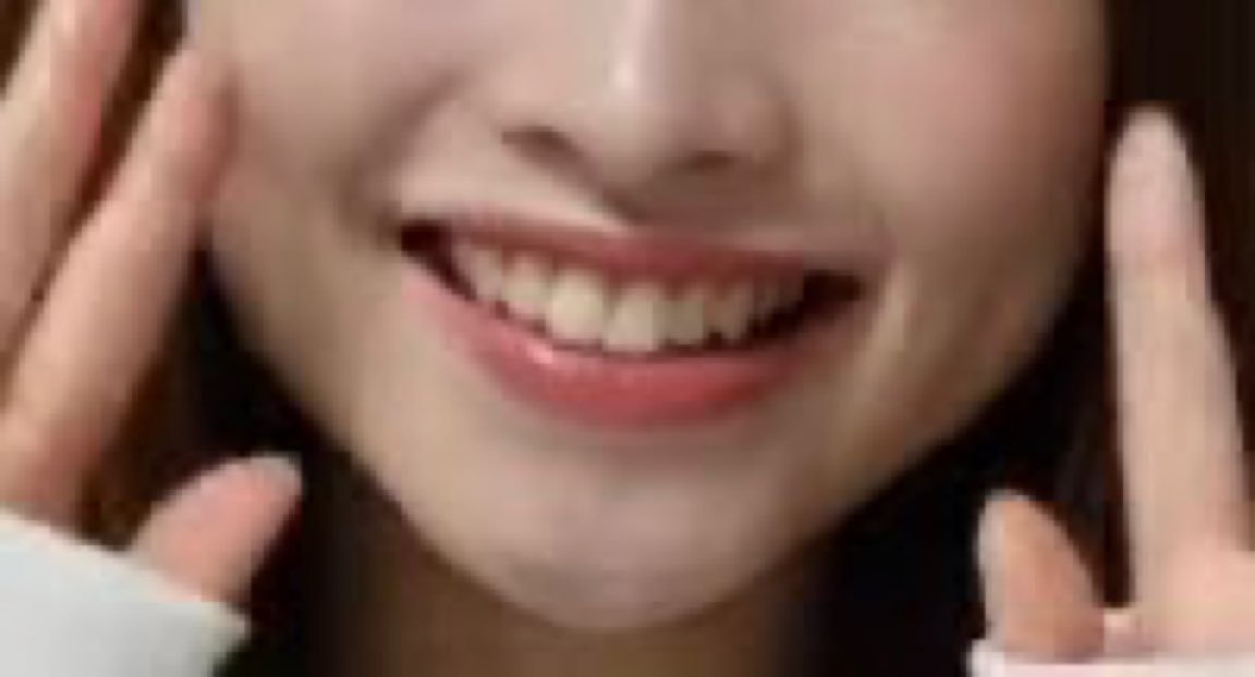 macbookmacll's tweet photo. 可愛い人って笑った時口の形と歯の見え方がマジでこれだよね？🥹 https://t.co/zNnOpAWOqw