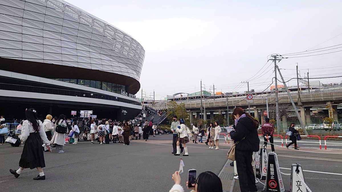 bird_pro_'s tweet photo. @PQsPL5Ori848159 問題ございません。
会場入口左側におりますので近くに来られましたらご連絡ください。 https://t.co/FfrDD7ZwIt