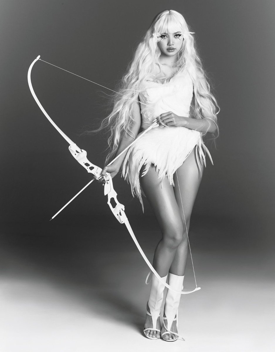 Lisa stuns for Valentine's Day.