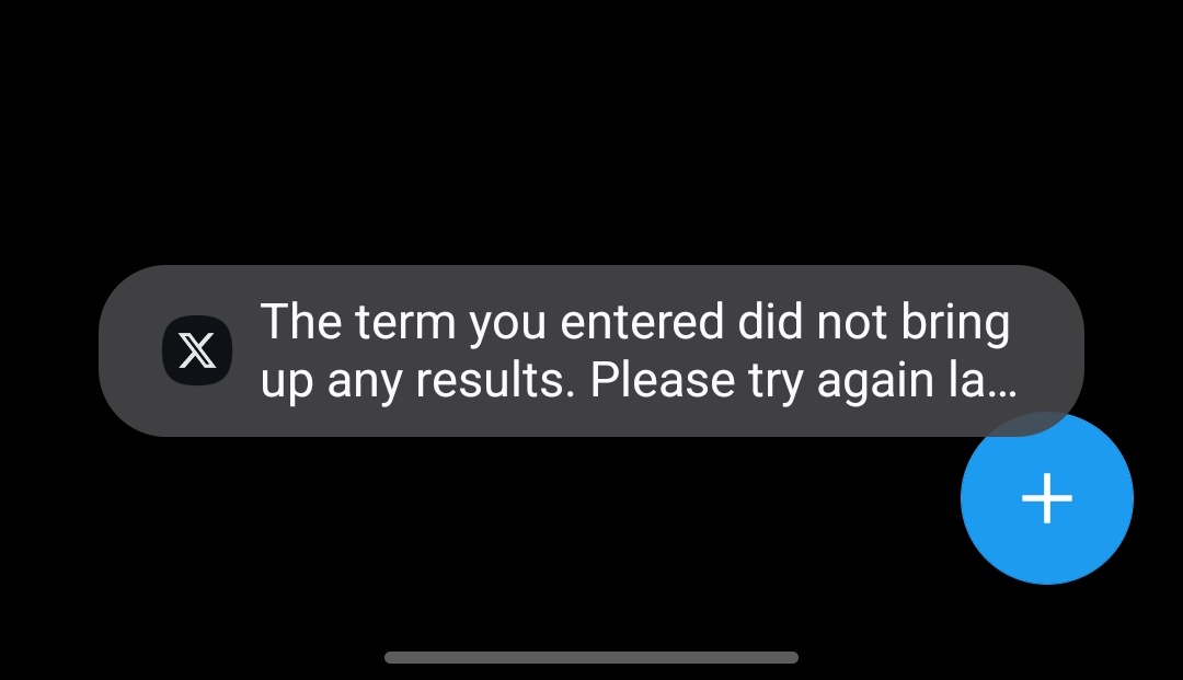 maaf pake ht, ini kenapa yah? aku gabisa login. awalnya kelogout gitu. trus aku cek pake akun lain akun yg kelogout ini ga ada, kaya deact gitu ilang😭 please help me, yg bisa bantu pake fee gapapa #zonauang