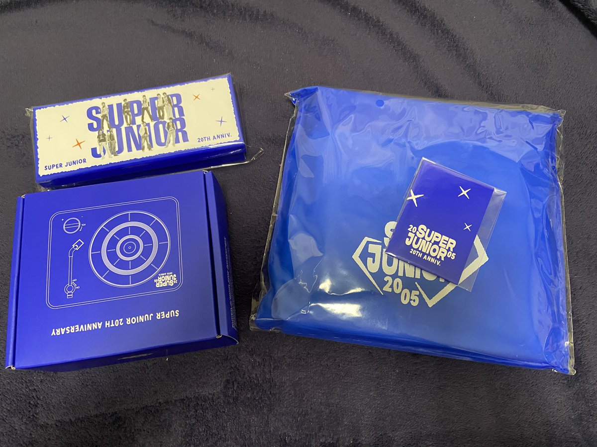 スジュ20thのとシーグリ 開けた！ トレカのキュヒョンさんめっちゃ