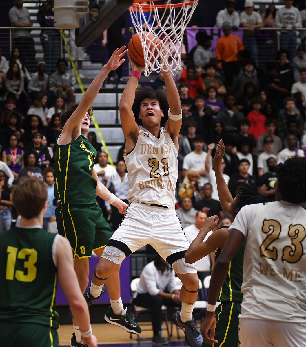 sports_drc's tweet photo. For just the second time in more than 30 years, Denton High’s boys basketball team has won a district championship.

The 5A No. 4-ranked Broncos clinched their first district title since 2016-17 with Friday's 55-46 win over No. 7 Birdville.

Story: https://t.co/7MAaOCRHmV https://t.co/6NVO67Ka2B