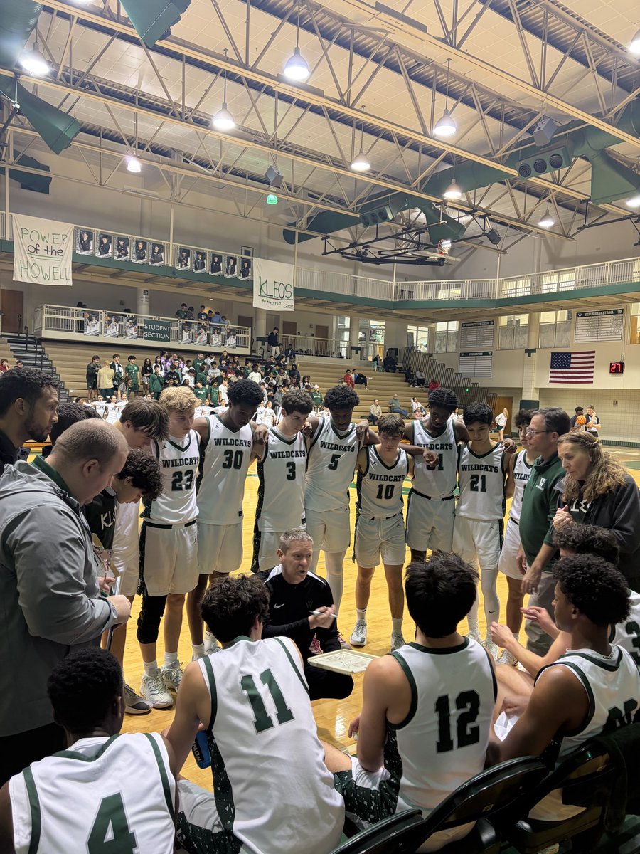 WestminsterBKB's tweet photo. What a night! The Cats recognized all 9 seniors and then took care of business on the court, defeating BT 66-26 with contributions from Christopher, Slater, Caleb, Robert, Jack, Nico and Zade. Next up: Region 6A tournament semis at Cambridge on Wednesday. #kleos #poweroftheHowell https://t.co/Oql7hkwgoA