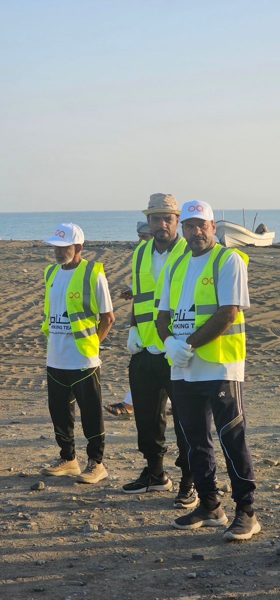 SHIN_HIKINGTEAM's tweet photo. شارك عددٌ من أعضاء الفريق في حملة تنظيف #شواطئ_شناص، بدعمٍ من اوكيو @ThisIsOQ، وبتنسيقٍ من مكتب محافظ شمال الباطنة وهيئة البيئة، وبمشاركة مكتب والي شناص ودائرة بلدية شناص وشرطة عُمان السلطانية وأعضاء المجلس البلدي، إلى جانب مختلف أطياف المجتمع ومؤسساته والفرق الأهلية والتطوعية. https://t.co/KeFjrl88Zm