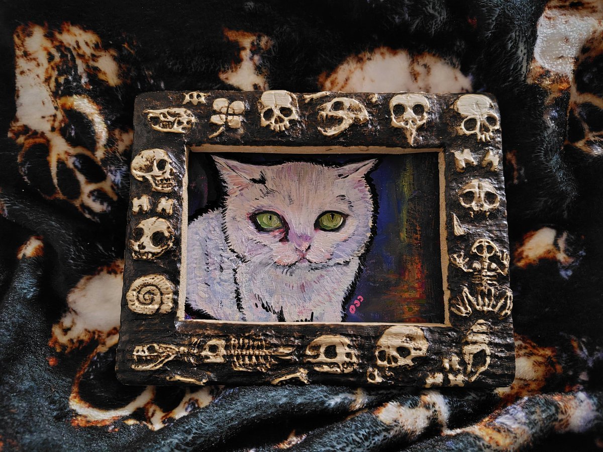 人間と猫は何気にずっと隣ー