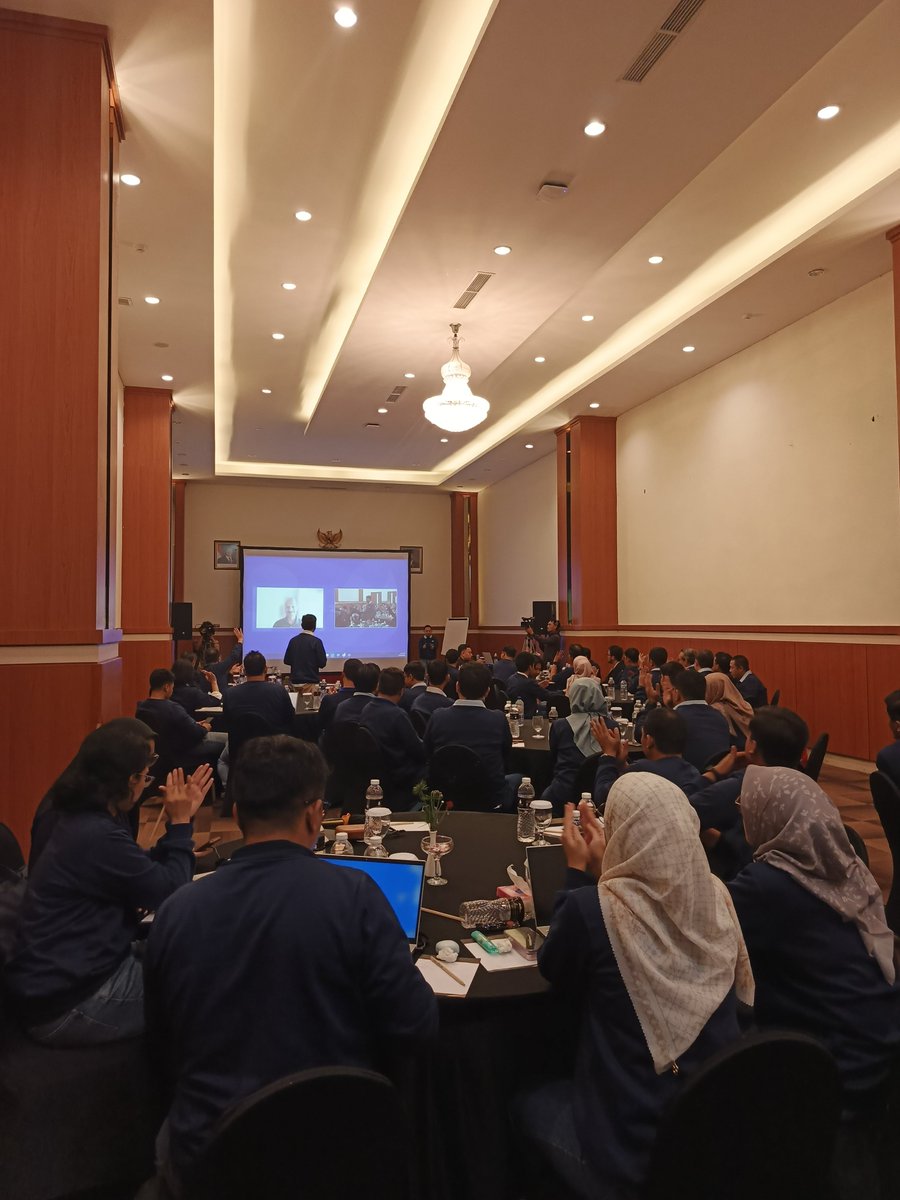 Eko Nugroho tweet media