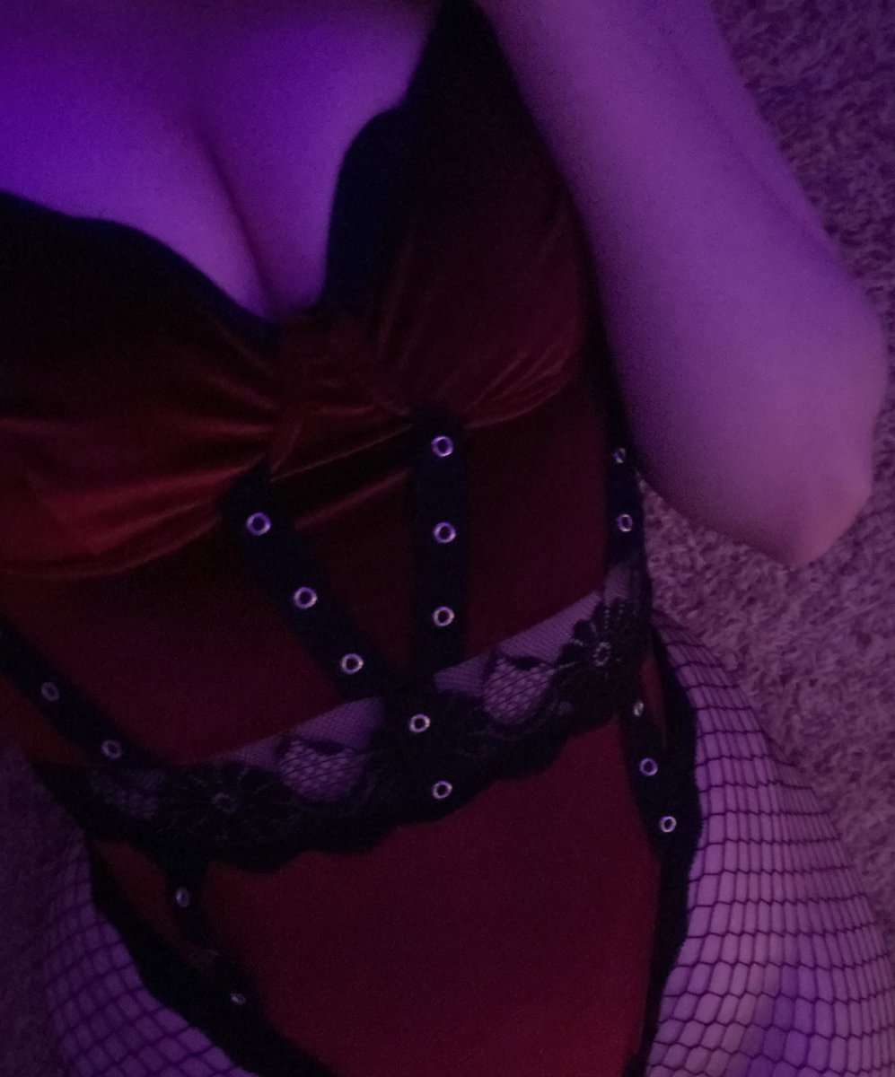 Nagi ☾ tweet media