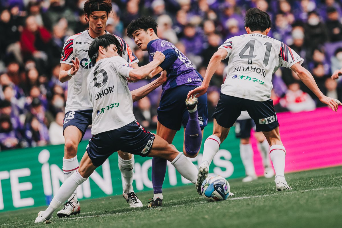 sanfrecce_SFC's tweet photo. 章斗の鮮やかなヒールパスから
ジャメが突き刺し同点ゴール🏹🔥

#ジャーメイン良 #鈴木章斗 
#sanfrecce #NEWVIOLET #超熱狂大万博 #Jリーグ https://t.co/Hv9h8IzIBz