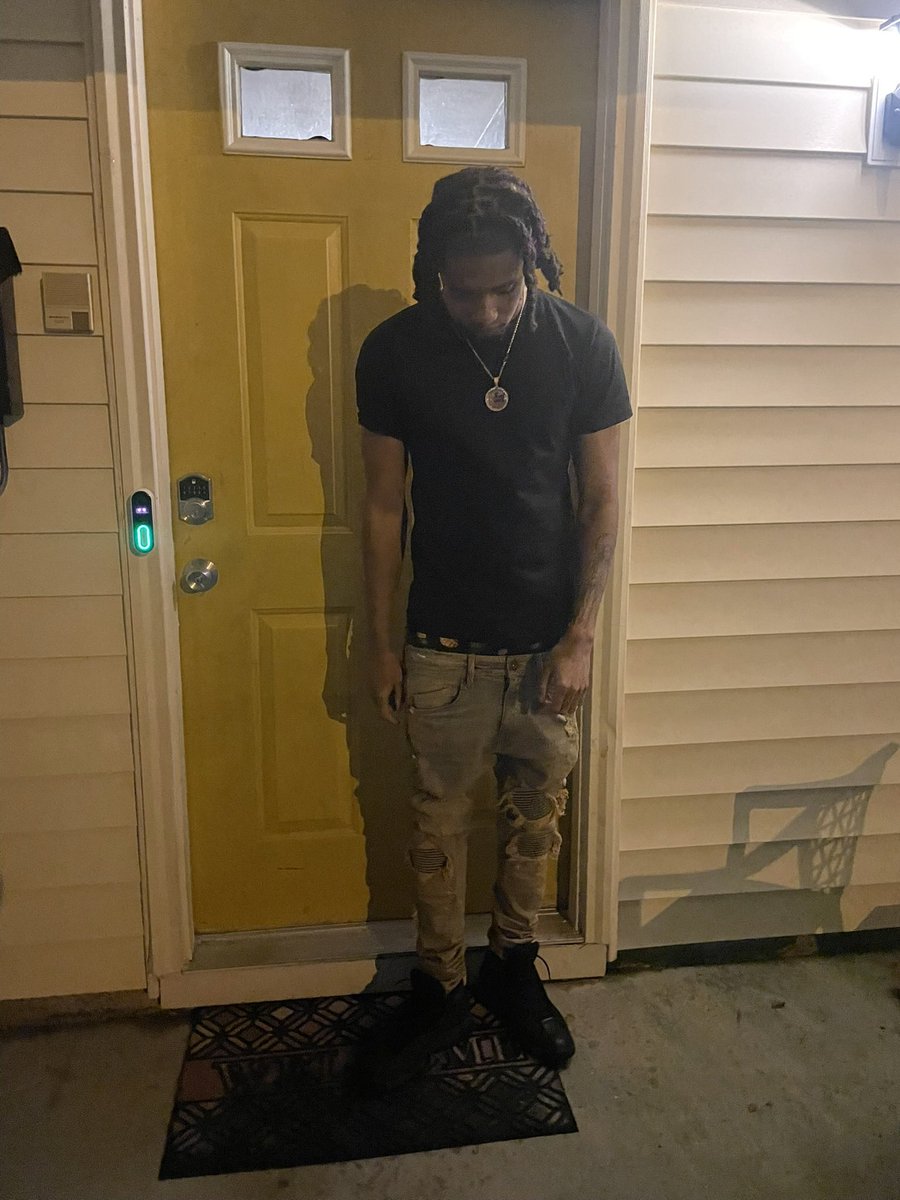Slimreaper97602's tweet photo. My fav pic 🖤 https://t.co/Nj4wtRr78A