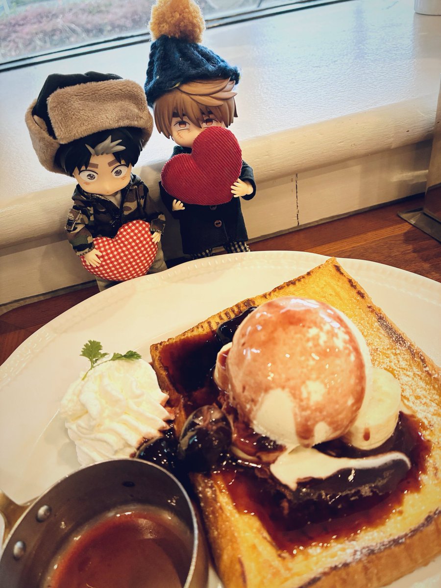 あきお tweet media