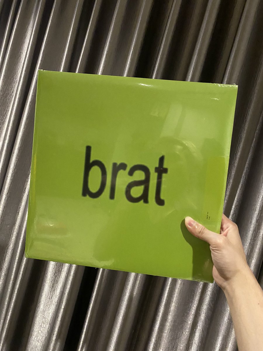 MNTRHAK123's tweet photo. ส่งต่อไวนิล brat แท้ 💚
ไม่เคยแกะ

ราคา 900 บาท 

นัดรับได้ / ผ่อนได้

#ส่งต่อ #ส่งต่อแผ่นเสียง #ส่งต่อไวนิล #ตลาดนัดสากล #ส่งต่อคสอ #ส่งต่อเสื้อผ้า https://t.co/BKMiMSQjVG