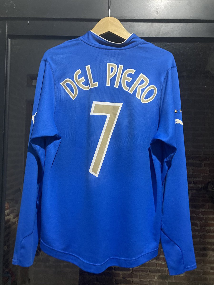 #jersey4sale itali 2003 size l replika 1000k near mint

<a href="/Jerseyforum/">Si Paling Jersey</a> 
082177883068