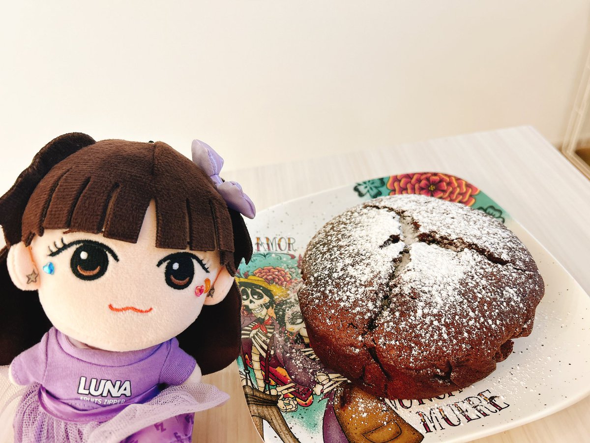 Splatoon_aimero's tweet photo. 割れてるけど絶品すぎた🍫♡.⋆𝜗𝜚 https://t.co/efdBUVPiLQ
