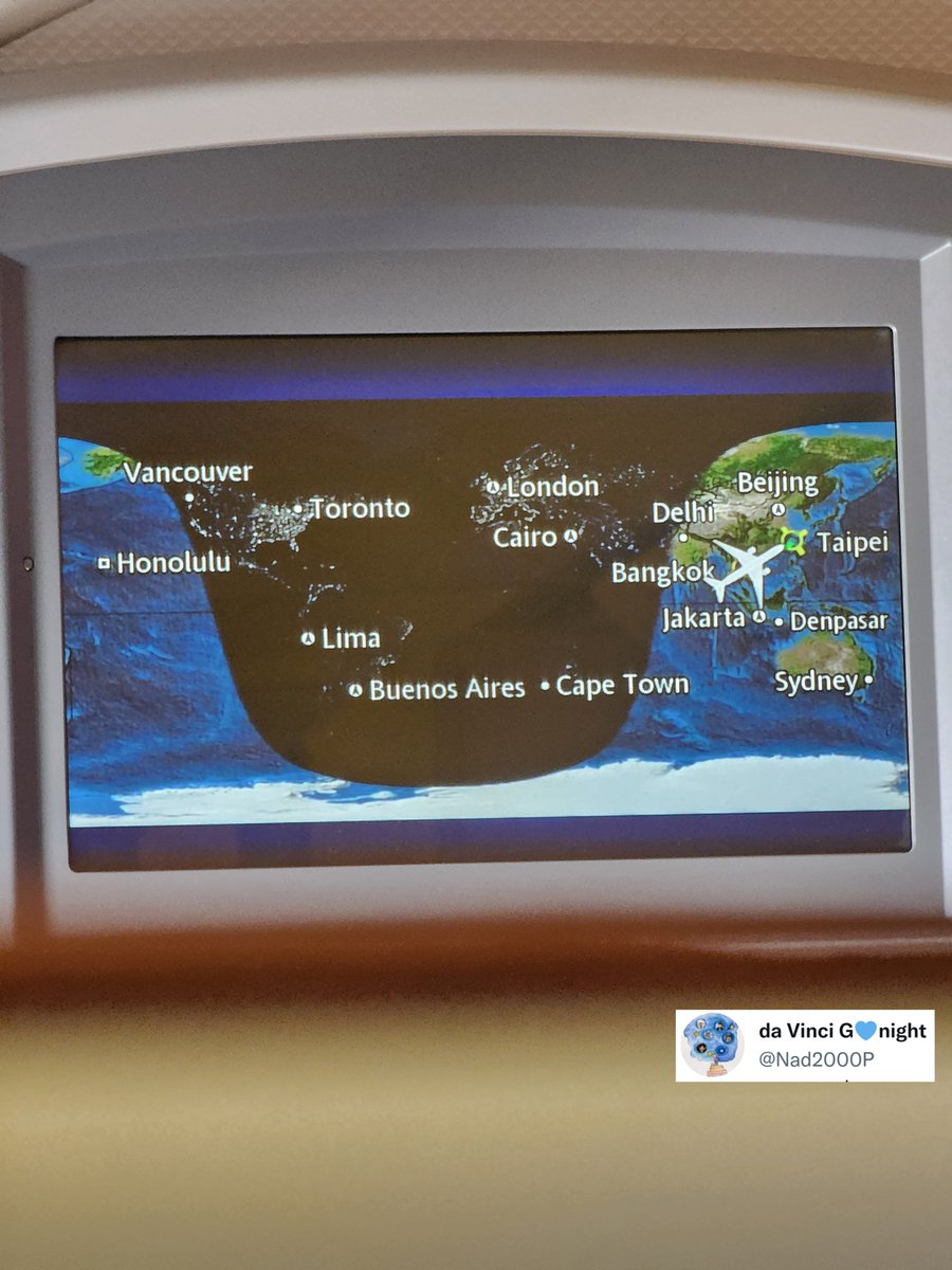 ฉันมารอพี่ @bogummy ที่ไทเปแล้ว 🇹🇭 🛬 🇹🇼 
ชานมไข่มุกฉ่ำๆ 🧋🧋🌹🌹