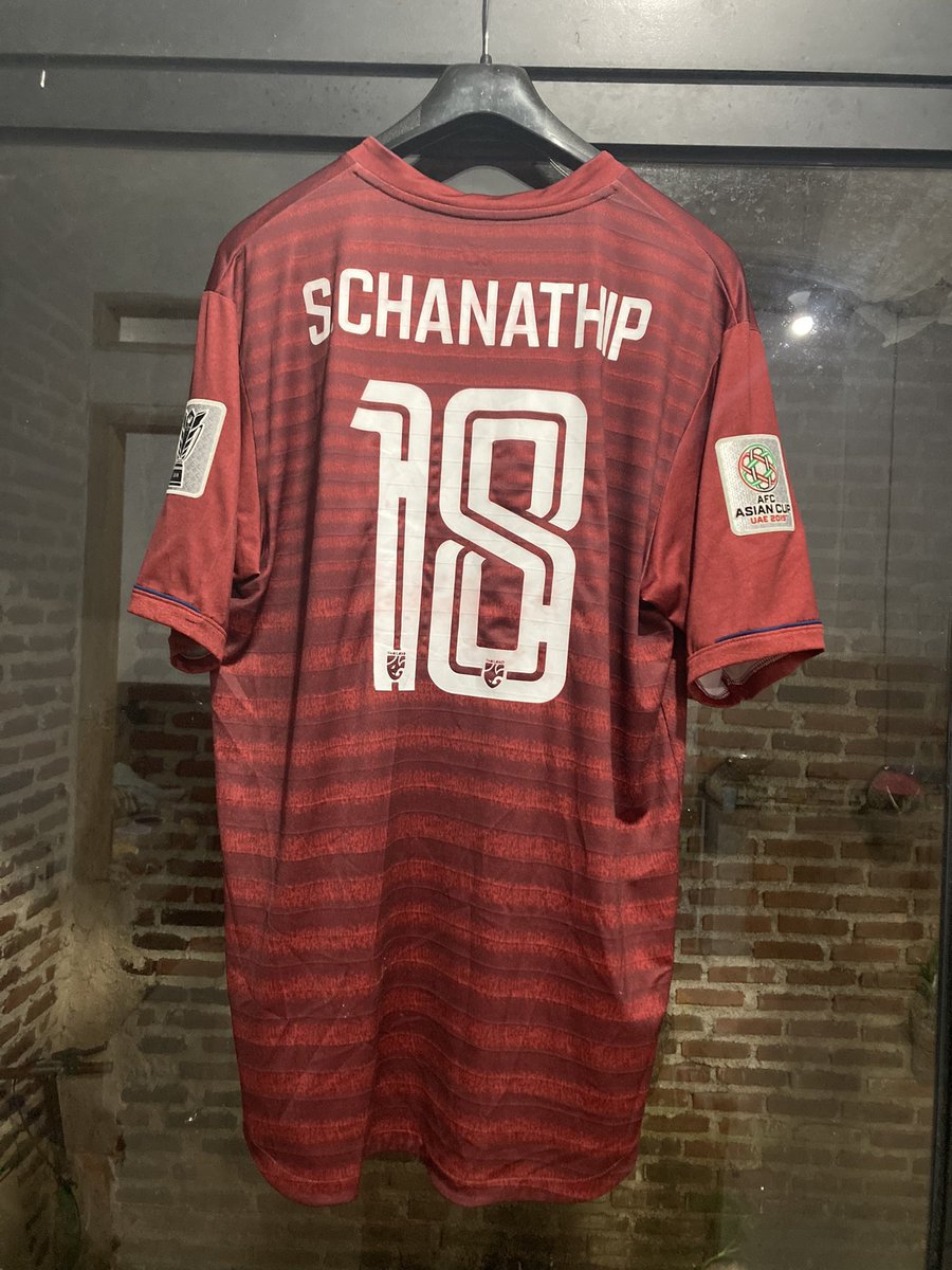 #jersey4sale timnas thailand pi asian cup 2019, size 2l kondisi ekselen, nns patch remake, 750k

082177883068 <a href="/Jerseyforum/">Si Paling Jersey</a>