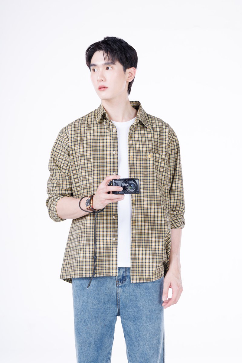 ตอนเป็นนักข่าว (และเสื้อเหลืองลายที่ถูกเลือก)

<a href="/kasibook/">กษิบ๊อง (ปลูกผลเขือเทศ)</a> 

#MelodyOfSecretsFinalEP