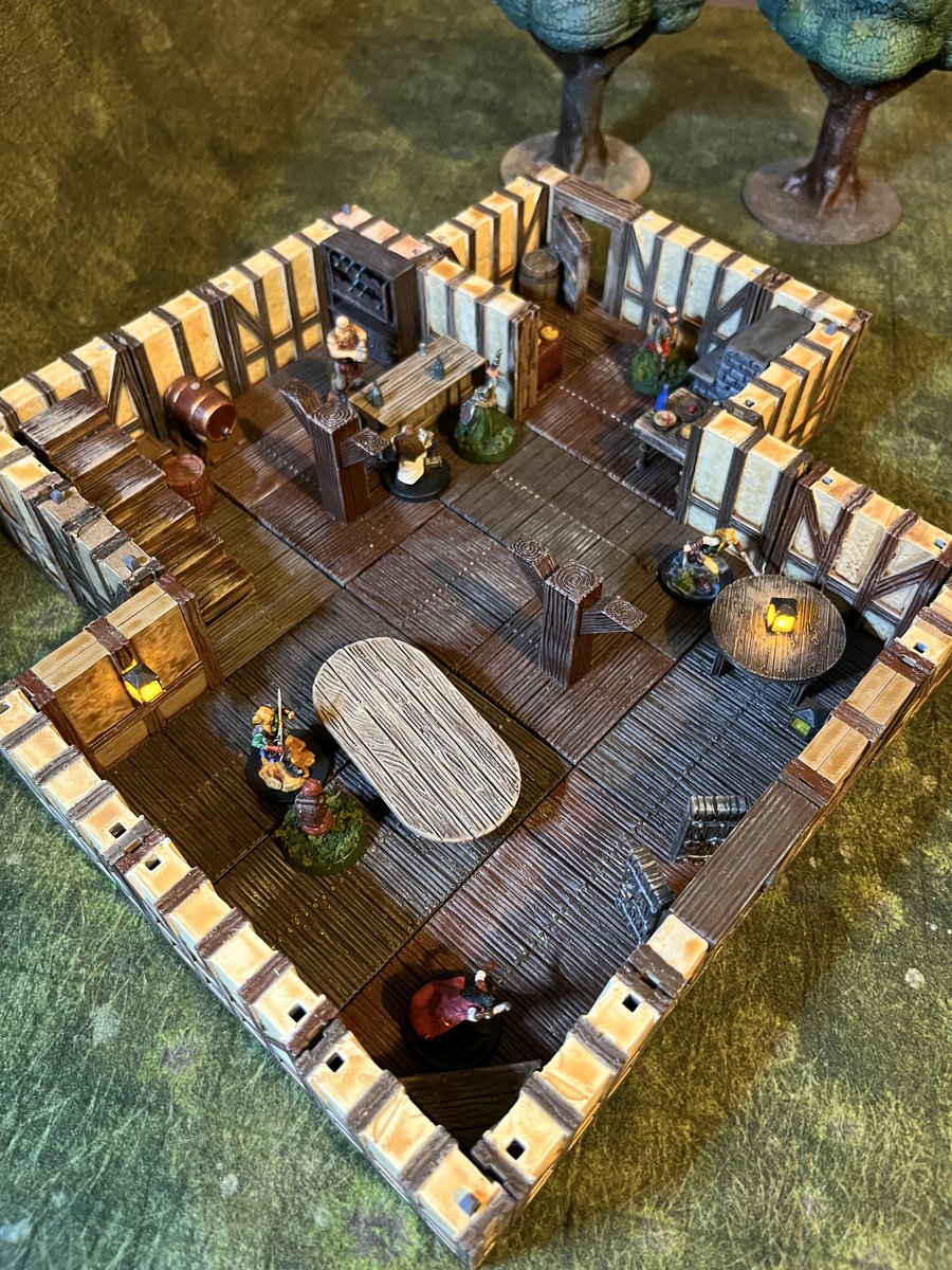 ArhminDM tweet media