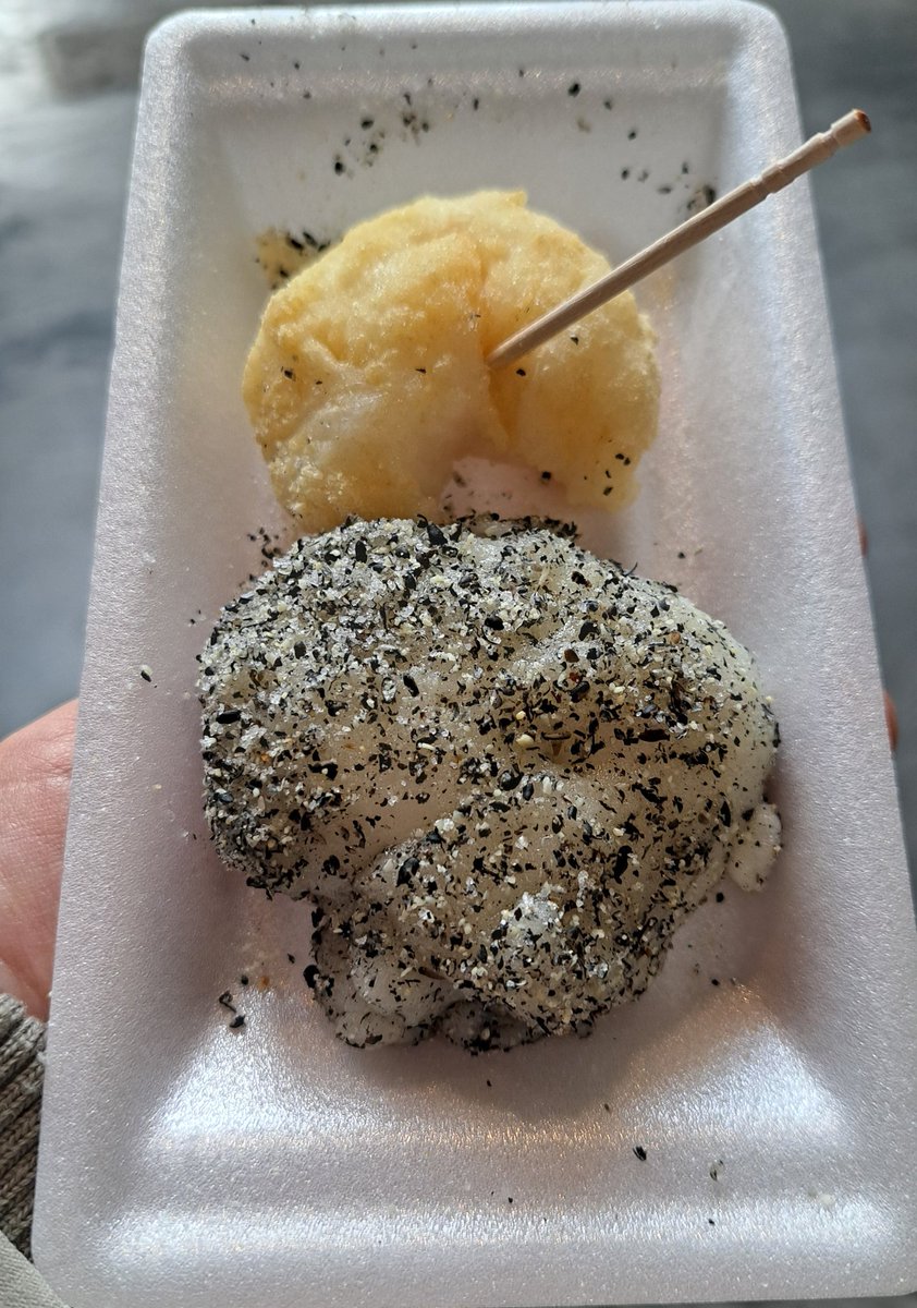 記憶が無いくらいぶりに六郷のカマクラ【竹打ち】に遊びにきた。つきたてのお餅おいちぃ