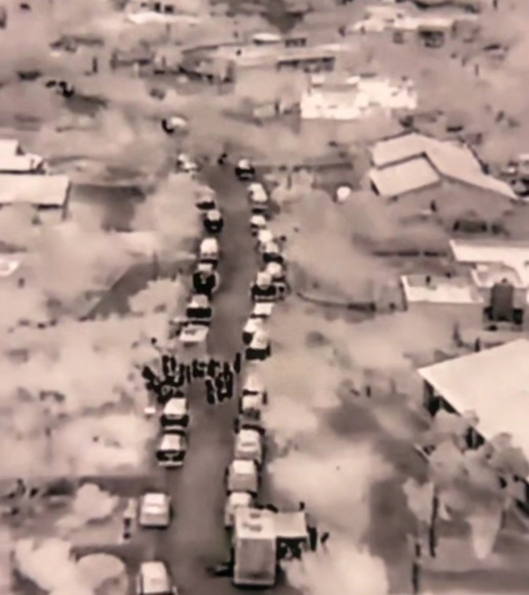🚨 BREAKING: It’s being reported Nancy Guthrie was NOT found at the home. Aerial drone footage shows an active SWAT scene at the residence where 3 individuals were removed in connection to her disappearance. Heavy law enforcement remains on scene. #NancyGuthrieKidnapping