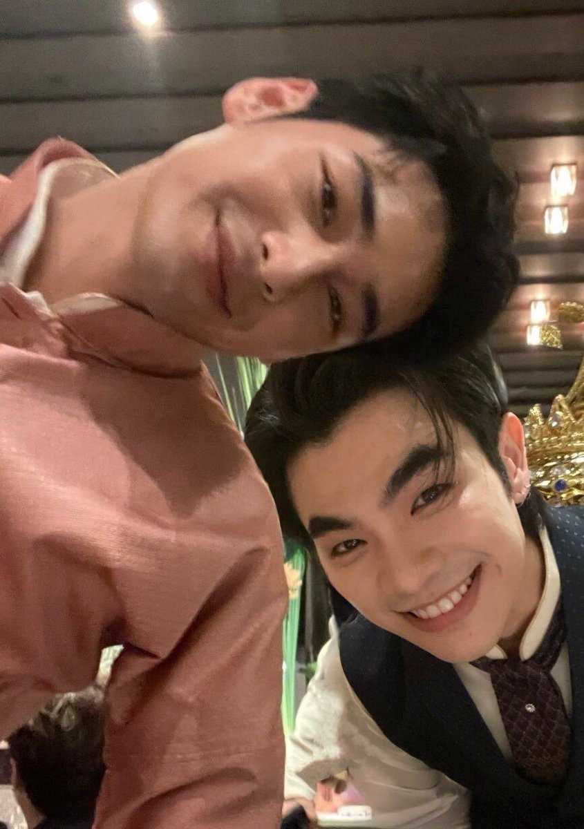 ”โสดก็ดีแล้ว อยู่กับตุวเอง“

คนพูด: